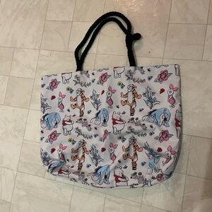 Disney White and Black Winnie the Pooh Tote